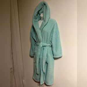 Pottery Barn Teen Cozy Seafoam Hooded Bathrobe